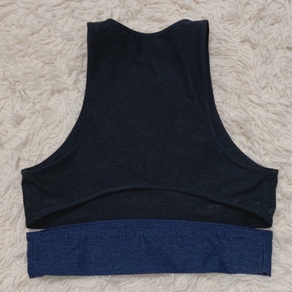 Outdoor Voices Tri-Tone Slashback Crop Top - Picture 5 of 5